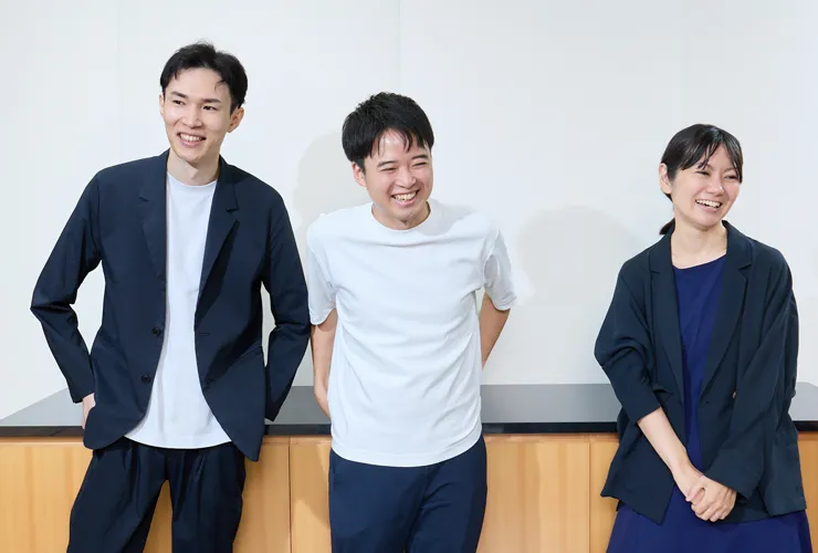 SUSHI TOP MARKETING株式会社の徳永さん(左)、セブン銀行の市本(中央)、東急電鉄株式会社の矢島 綾子さん
