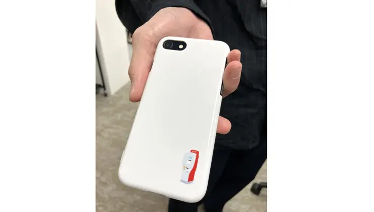 リサイクルされたスマートフォンケースの写真